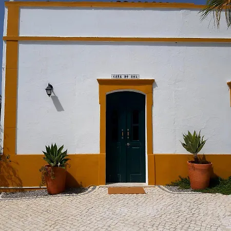 Casa Aventura Guest house *